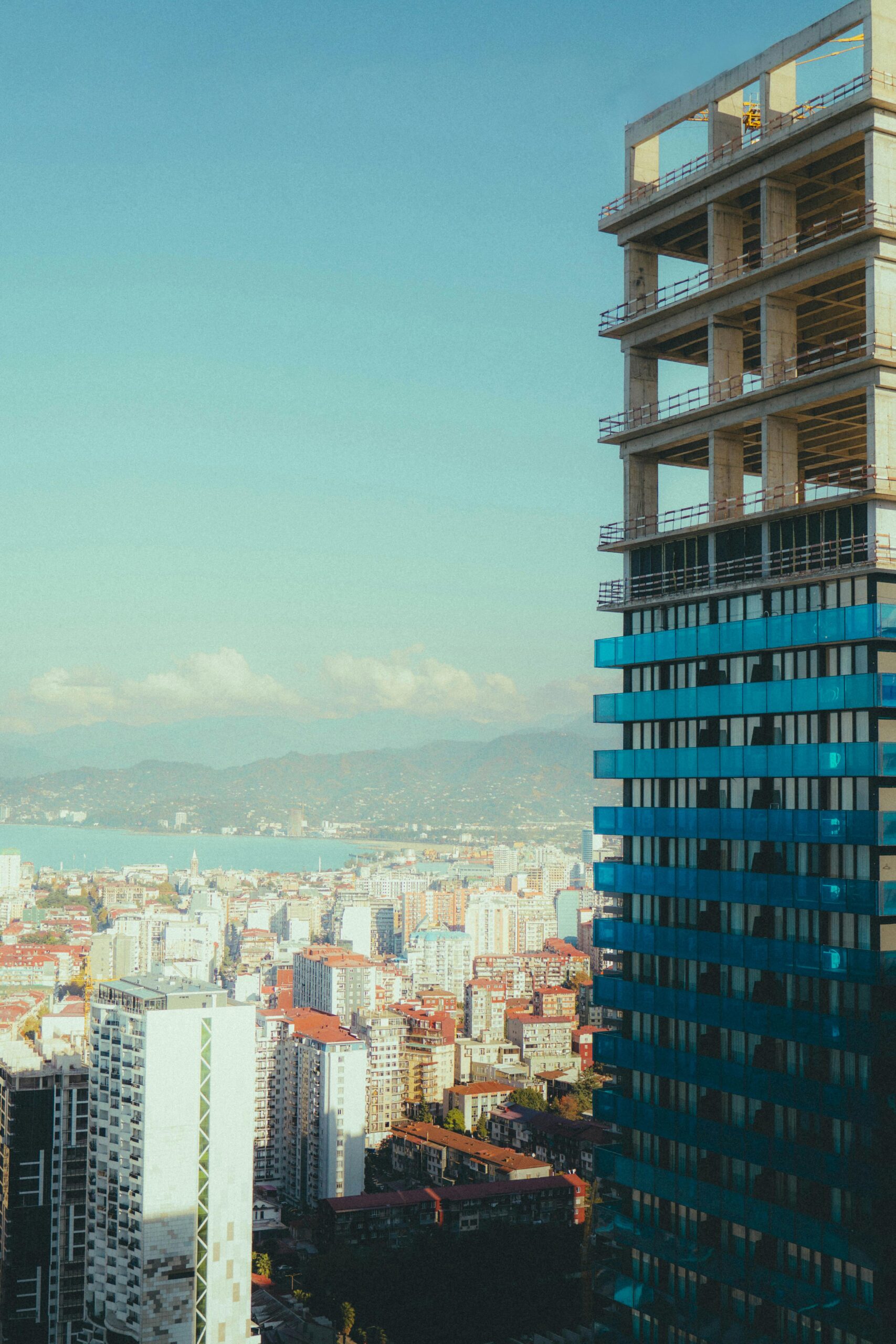 pexels-artem-balashevsky-651916235-30801257